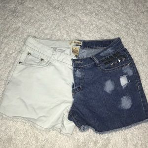 Mudd 2 color shorts